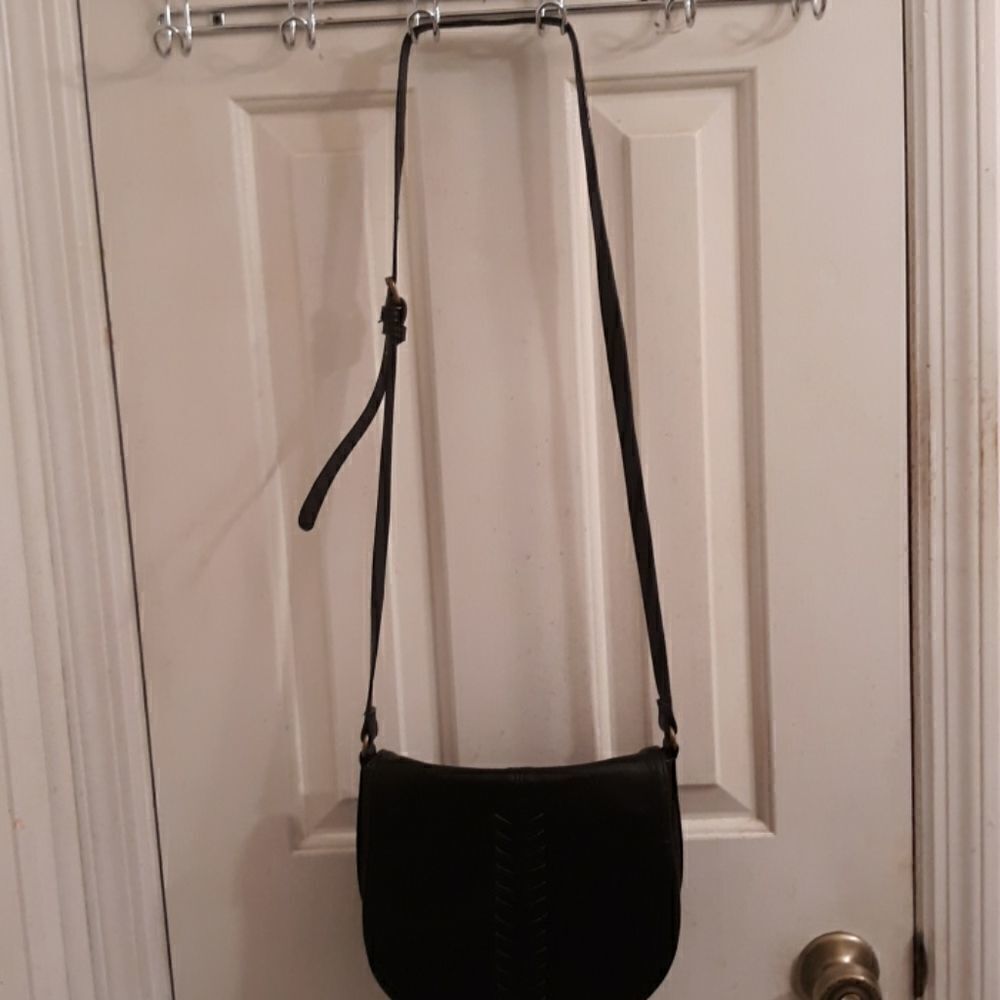 Carlos Shoulder Bag